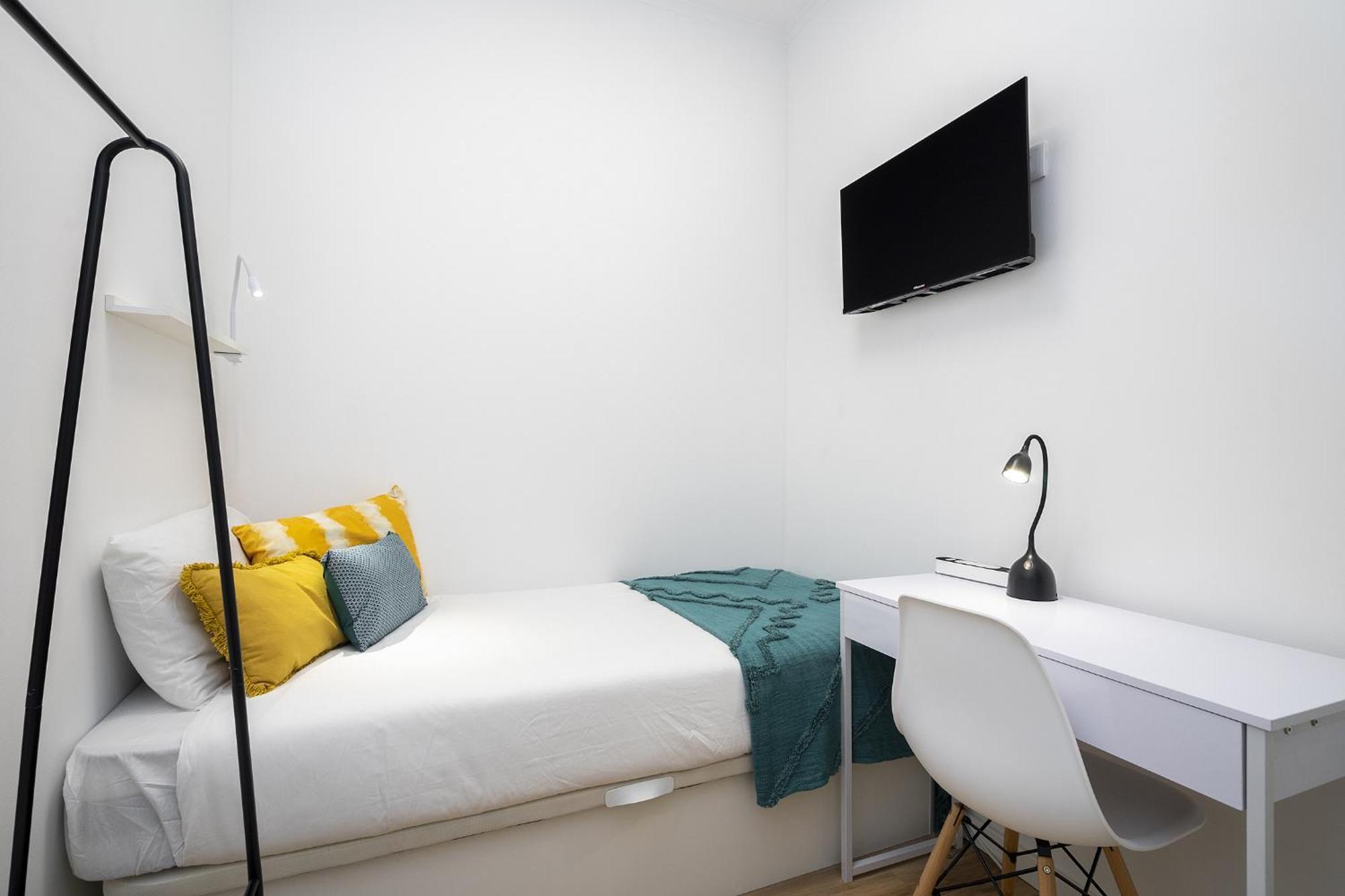 Whome Smart Living Hub, Designer Spaces For Digital Nomads & Remote Workers Guest house
