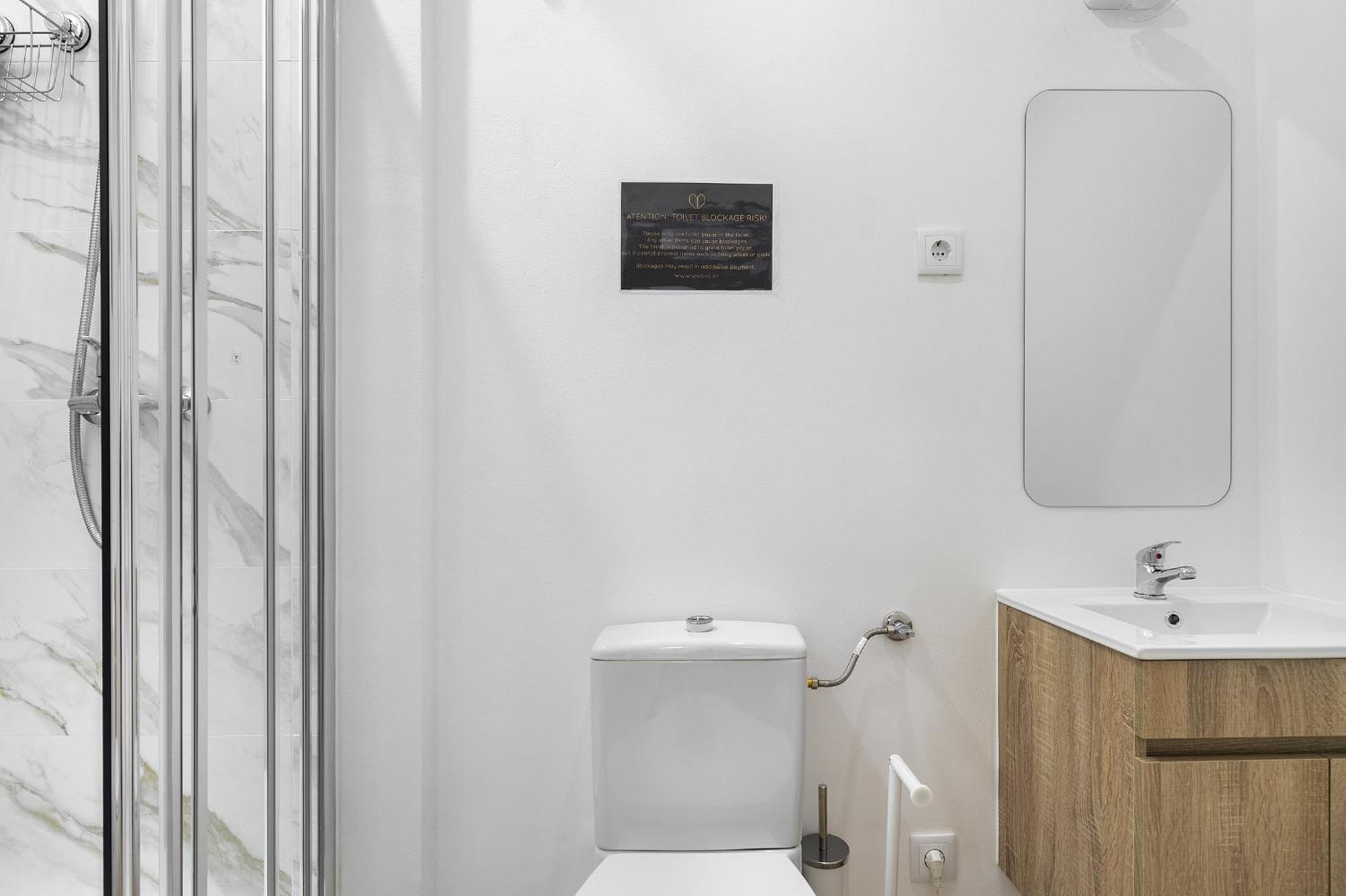 Casa de hóspedes Whome Smart Living Hub, Designer Spaces For Digital Nomads & Remote Workers *